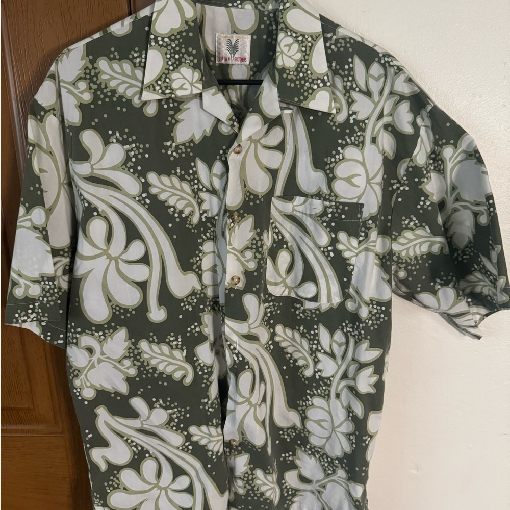 Olive Green and White Casual Button Down Shirt with Tropical Flair